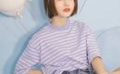 双人床上做的运动剧烈打扑克